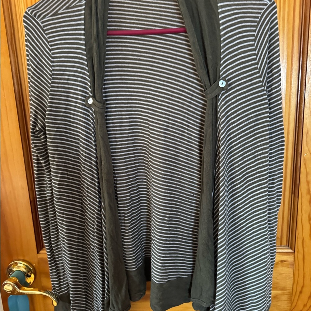Splendid Olive Green and White Striped Open Cardigan